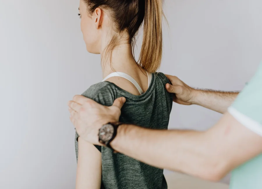 Illustrative orthopedic physiotherapy session